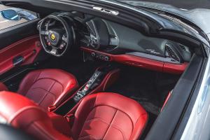 Ferrari 488 Spider 2016 года  (NA)